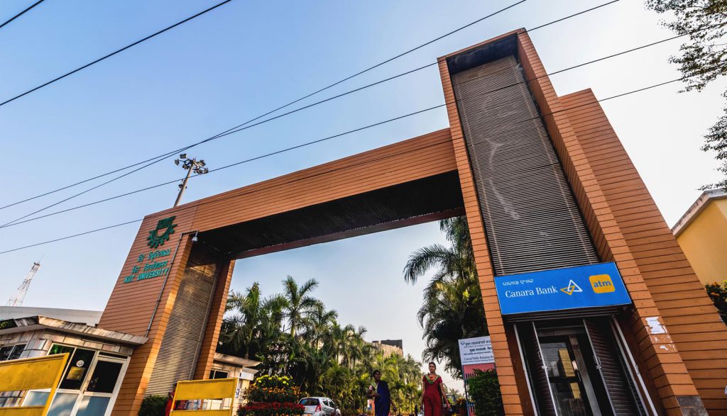 Innovative Researcher and Dedicated Best Academician Award 2020 to KIIT Faculty