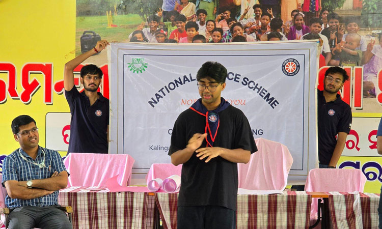 NSS SCE Organizes Orphanage Visit on ‘Career Awareness & Creative Engagement’